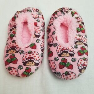 Strawberry Shortcake Slippers  Sz 7/8 NEW